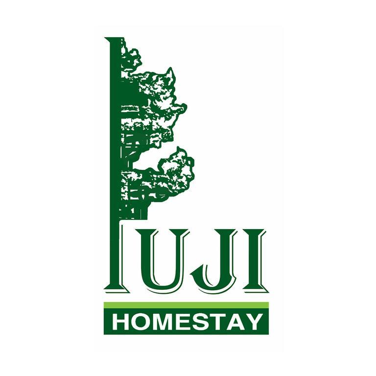 Puji Homestay マタラム エクステリア 写真