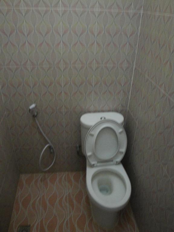 Puji Homestay マタラム エクステリア 写真