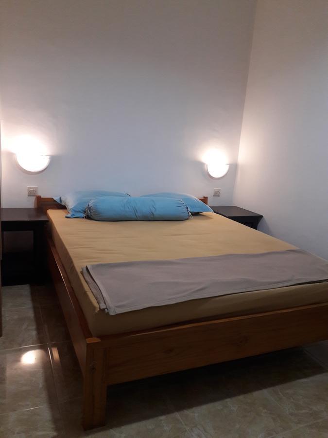 Puji Homestay マタラム エクステリア 写真